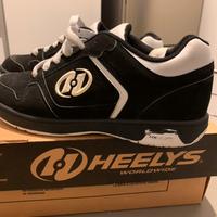 Scarpe Heelys con rotelle