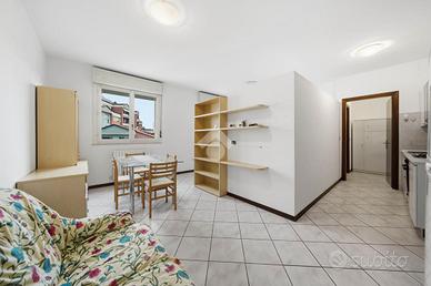 MONOLOCALE A REGGIO NELL'EMILIA