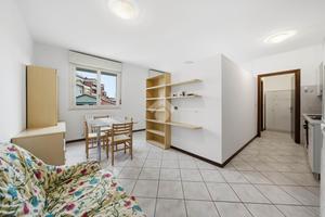 MONOLOCALE A REGGIO NELL'EMILIA