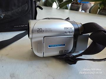 videocamera sony dcr-dvd653e