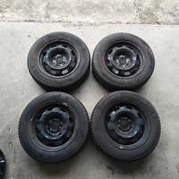 Ruote - cerchi acciaio e penumatici invernali 15"