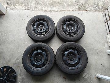 Ruote - cerchi acciaio e penumatici invernali 15"