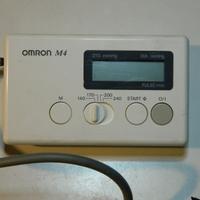Sfigmomanometro Omron M4