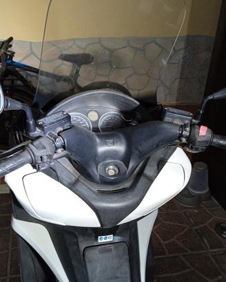 scooter Honda Silver Wing 400