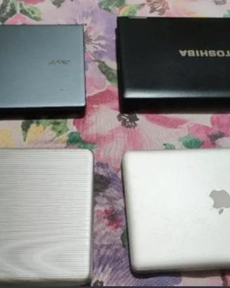 Lotto 4 PC portatili Acer, Toshiba, HP, Apple