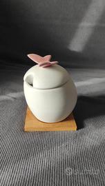 Zuccheriera con farfalla