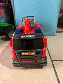 Camion dei pompieri e sirena