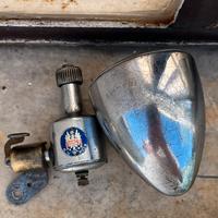 Dinamo e faro bianchi