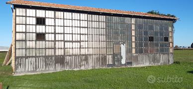 Capannone agricolo