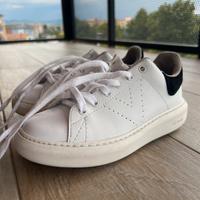 Paio scarpe Victoria