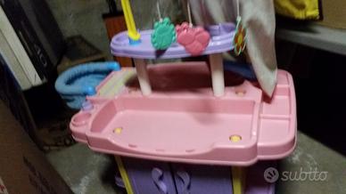 Armadietto fasciatoio