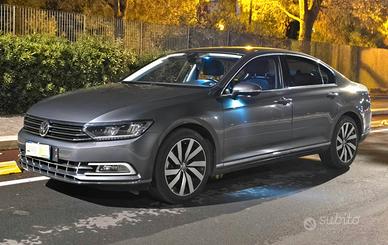 Volkswagen Passat 2.0 TDI DSG Highline BlueMotion