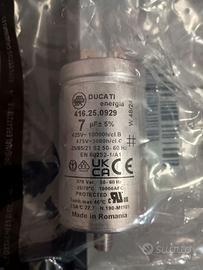 Condensatore motore Candy Hoover 7uF