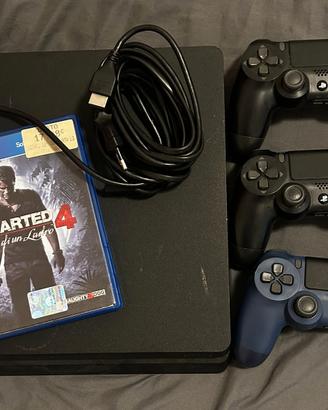 PS4 + 3 JOYSTICK + 1 GIOCO