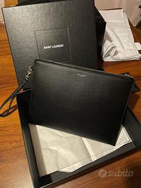 Pochette saint-laurent