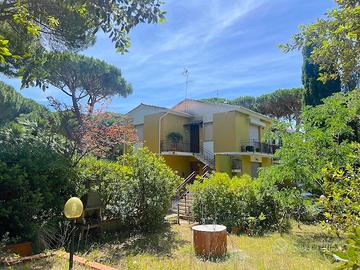 Castiglioncello: oasi di pace indipendente con ter