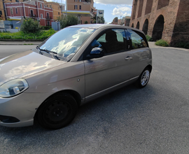 Lancia ypsilon 2011 Euro5