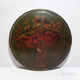Antica Placca Tonda Metallo Vaso con fiori Ca 1900