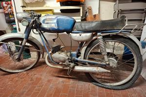 Moto ducati d'epoca.