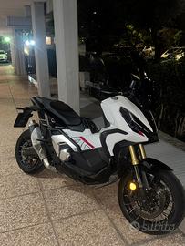 HONDA X-ADV 750 special edition 2023