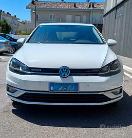 VOLKSWAGEN Golf 7 FULL OPTIONAL