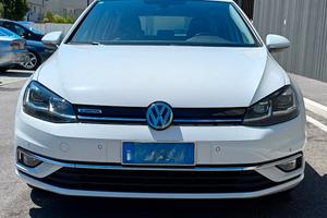 VOLKSWAGEN Golf 7 FULL OPTIONAL