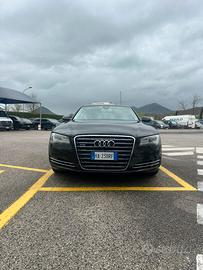 Audi A8 4.2 v8