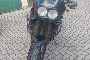 Honda XRV 750 Africa Twin - 2000