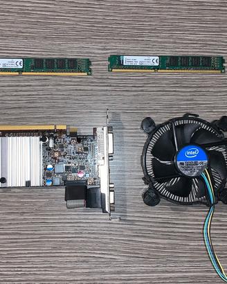 Componenti PC:8GB RAM,Grafica MSI,CPU Intel,Wi-Fi