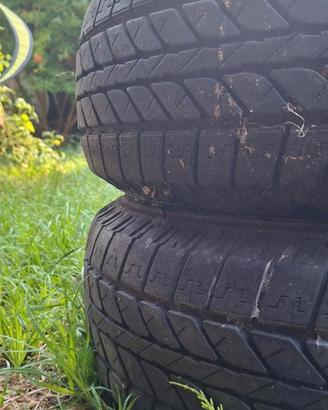 2 gomme Michelin 205/70 R15