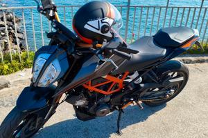 KTM DUKE 390