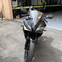 Yamaha YZF R125 ( anno 2009 motore Nuovo )