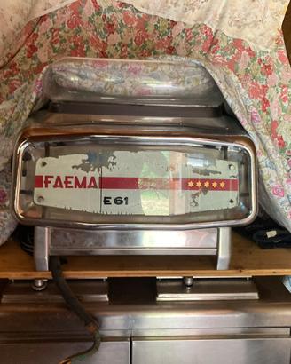 Faema e 61