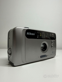 Nikon AF230 – Compatta Analogica