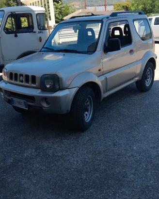 Suzuki Jimny 1.3i 16V cat 4WD JLX