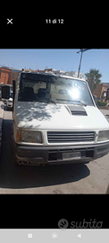 Furgone turbo Daily ribaltabile trilaterale