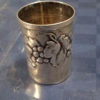 Bicchierino vintage in argento 