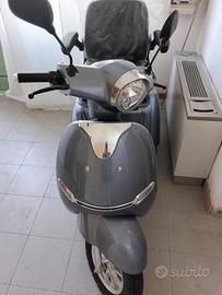 scooter elettrico tre ruote 