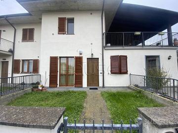 Appartamento di 75 m² con 3 locali e box auto a Ci