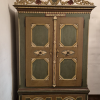 Armadio antico dipinto Josefa Gruber 1873