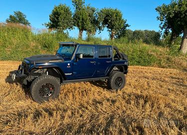 Jeep Wrangler Rubicon V8 6.4 HEMI