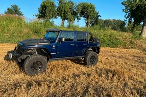 Jeep Wrangler Rubicon V8 6.4 HEMI