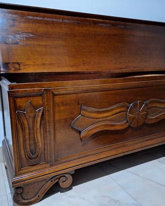 Cassapanca in legno
