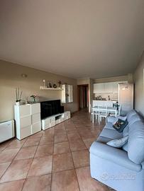 Appartamento arredato in via Berlino