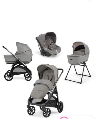 Trio inglesina aptica