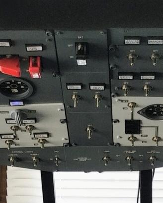 Overhead Boeing 737 Flight Simulator