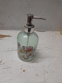 Elegante dispenser per sapone in vetro