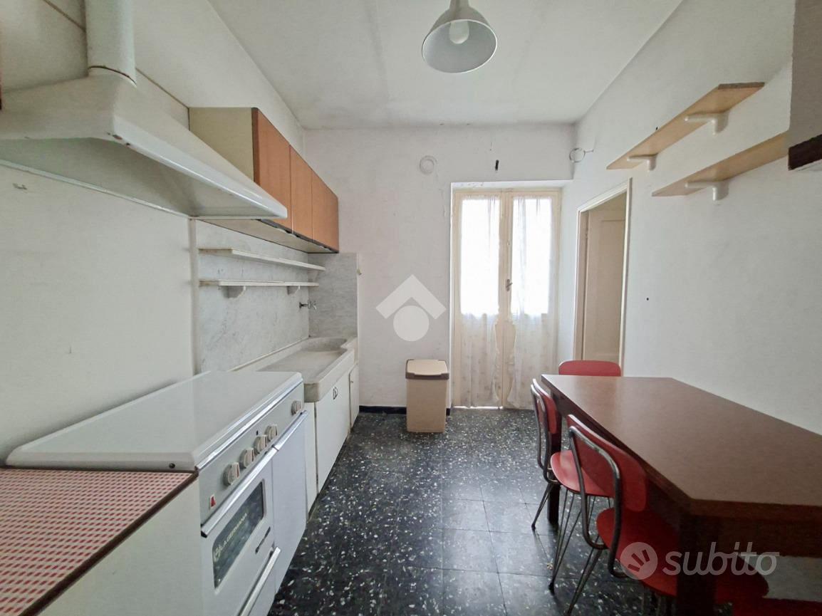 2 LOCALI A VOBBIA - Vista 5