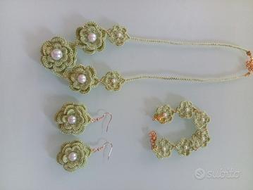 parure ad uncinetto 