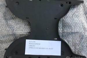 Poggiapiedi grigio Aprilia scarabeo 50 AP8231246